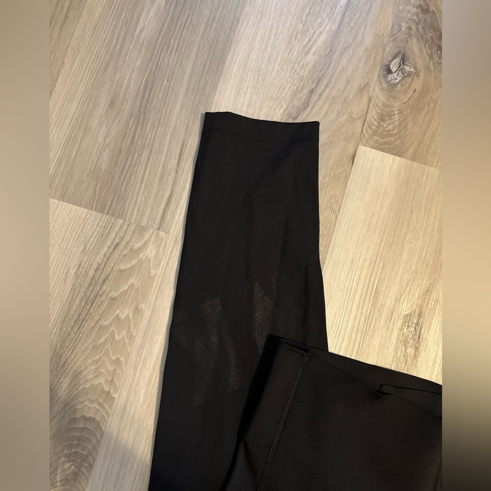 Pink active leggings - Picture 2 of 5